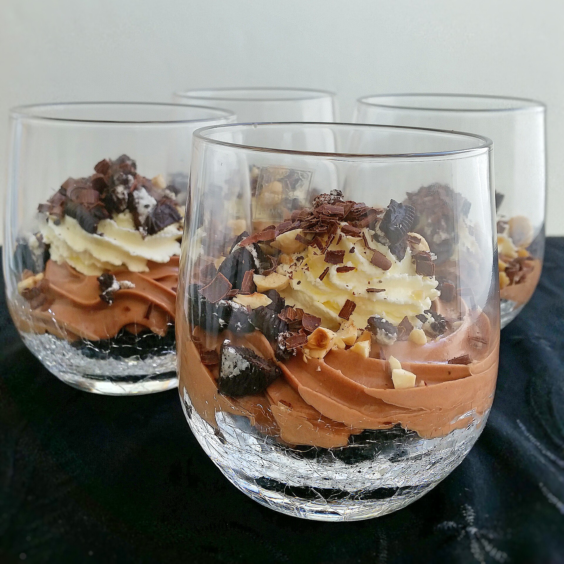 Nutella cheesecake i glas ZEINAS KITCHEN