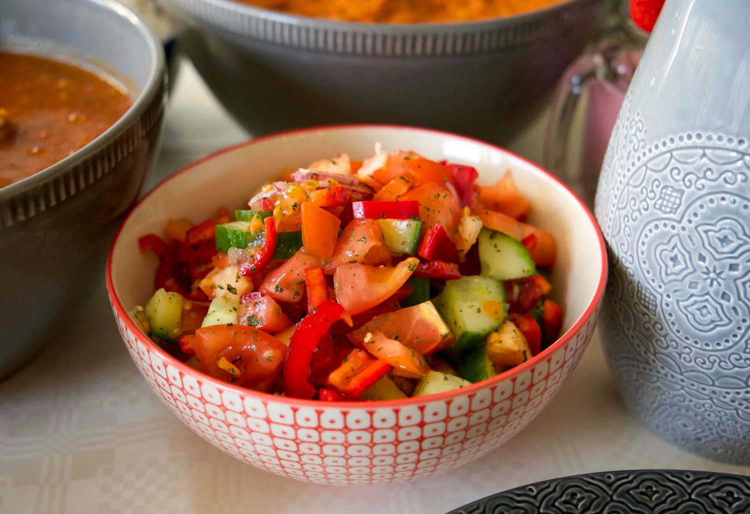 tomatkachumber-indisk-tomatsallad-zeinas-kitchen