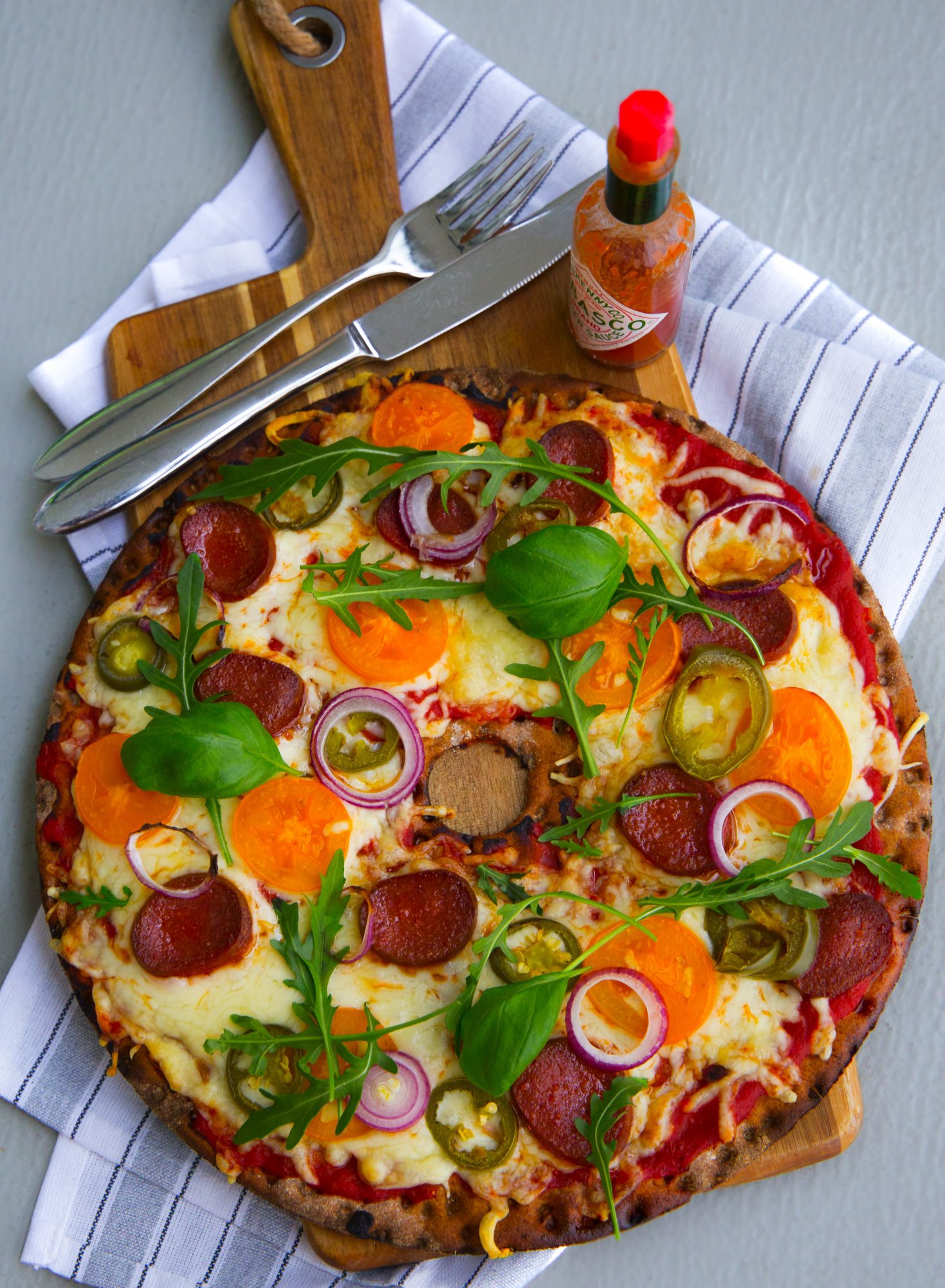 sujuk pizza - Zeinas Kitchen